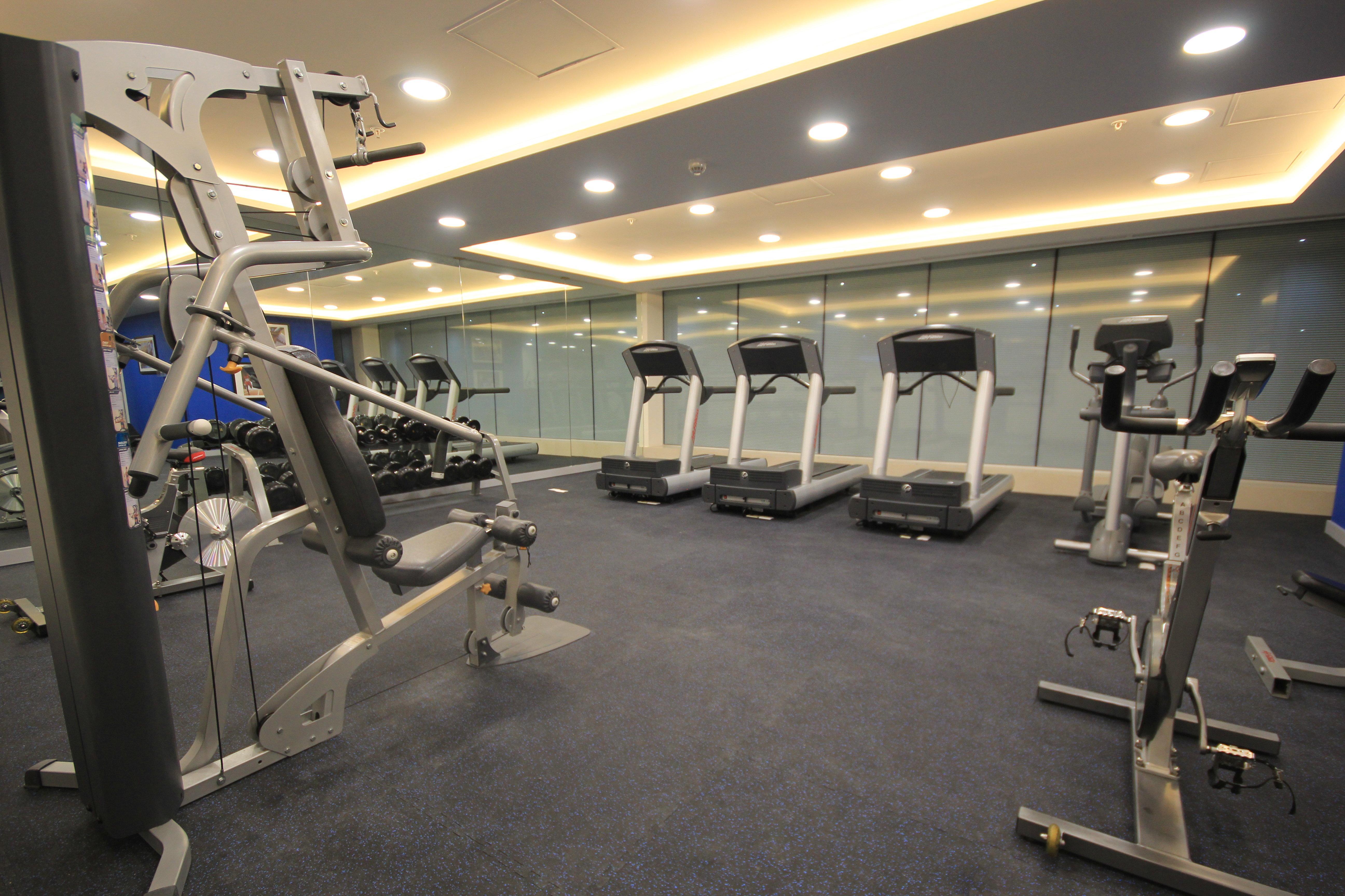 Holiday Inn & Suites Plaza Mayor By Ihg Leon Ngoại thất bức ảnh